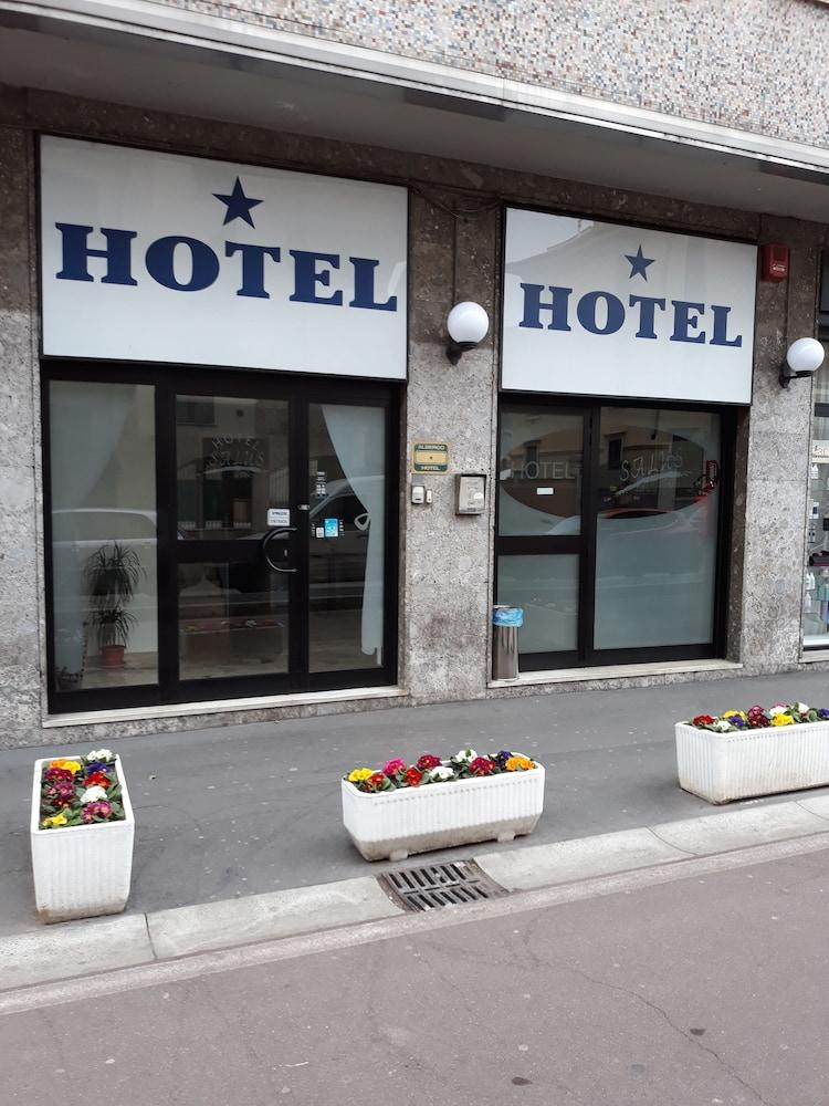 Hotel Salus 밀라노 외부 사진